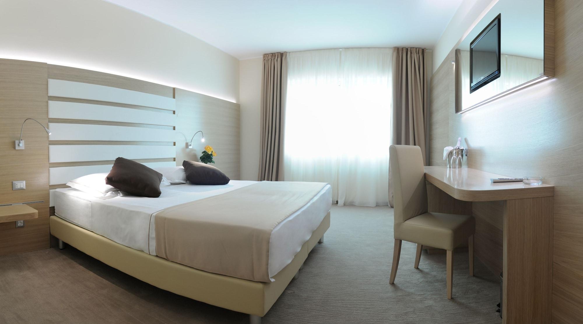 Hotel Panorama Шибеник Экстерьер фото