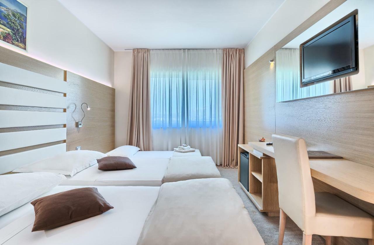 Hotel Panorama Шибеник Экстерьер фото